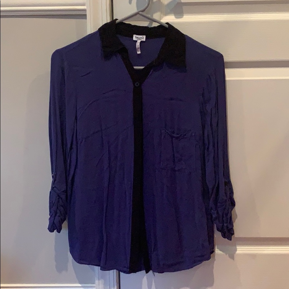 Blue and black tee